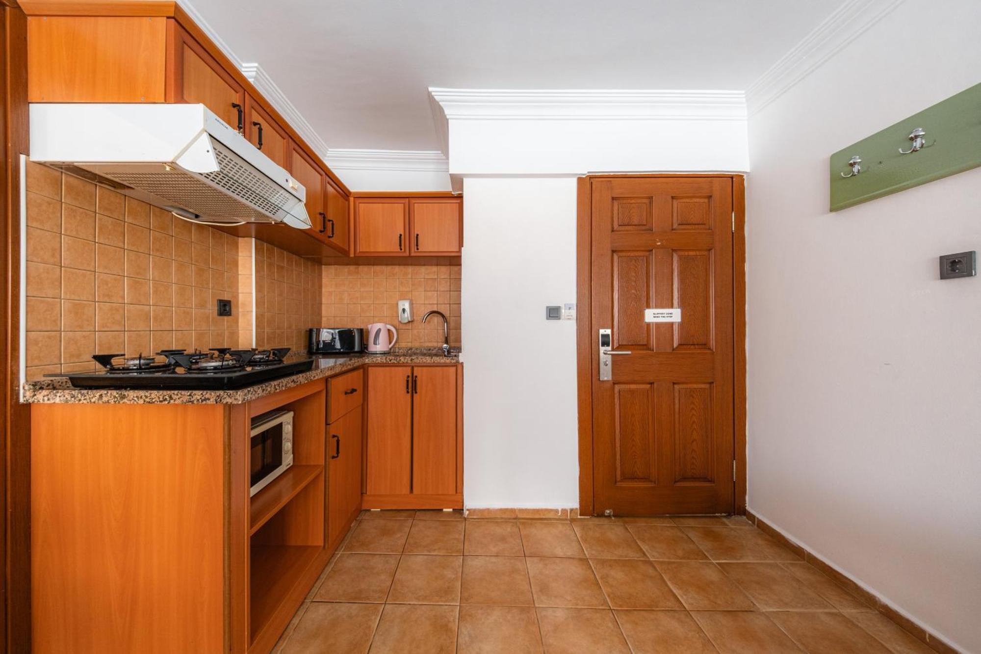 Ten Apart Hotel Fethiye Bagian luar foto